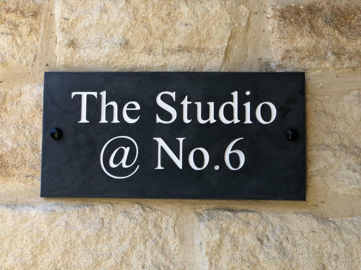 The Studio @ No. 6 Brimscombe Luaran gambar